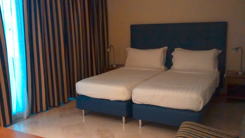 comfort-hotel-roma-fiumicino-airport-room