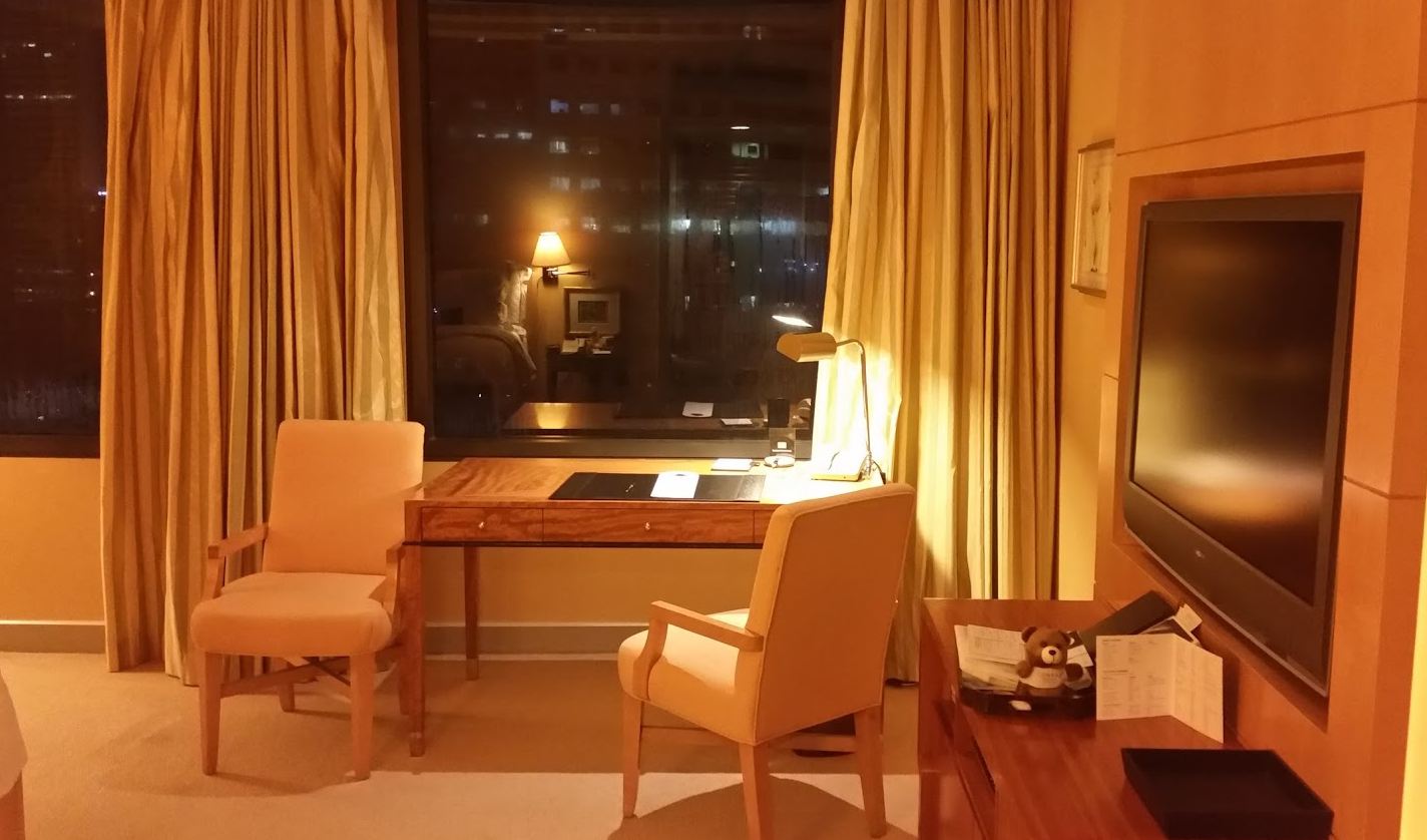 conrad-singapore-review-executive-room