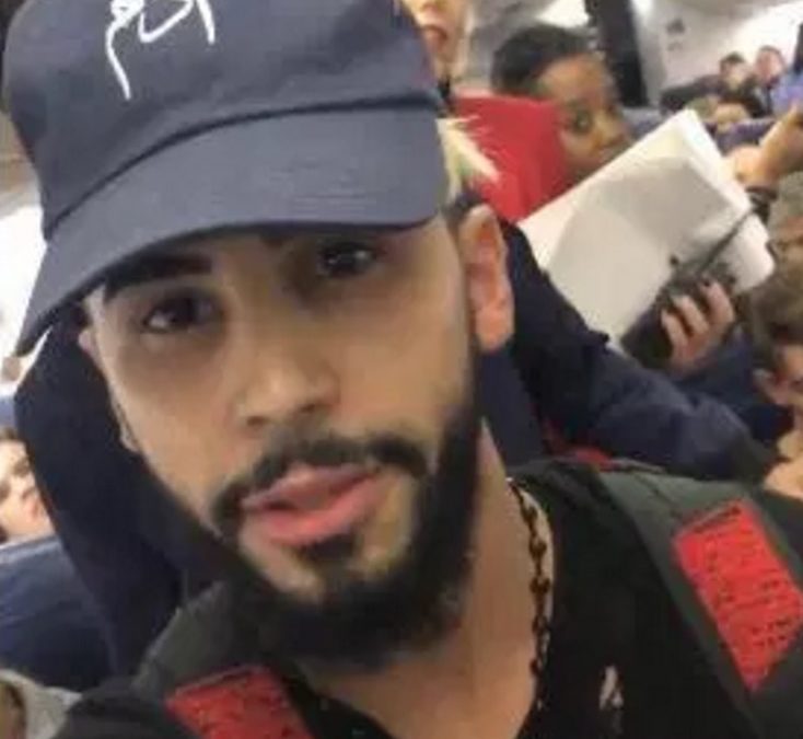 YouTuber Adam Saleh kicked off a Delta plane… for speaking Arabic?