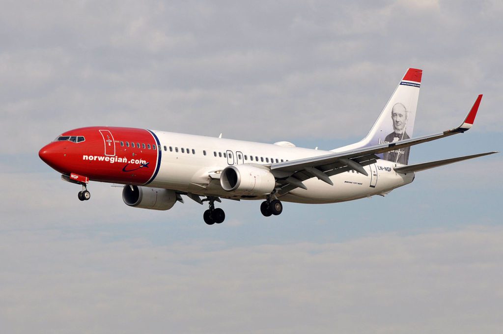 norwegian-airlines-plane