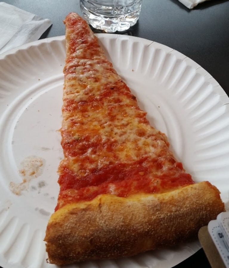 5 things you don't hear about Scott's Pizza Tours NYC Points with a Crew