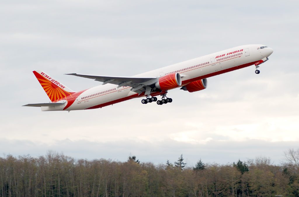 An Air India Boeing 777-200. Image courtesy of MitRebuad.