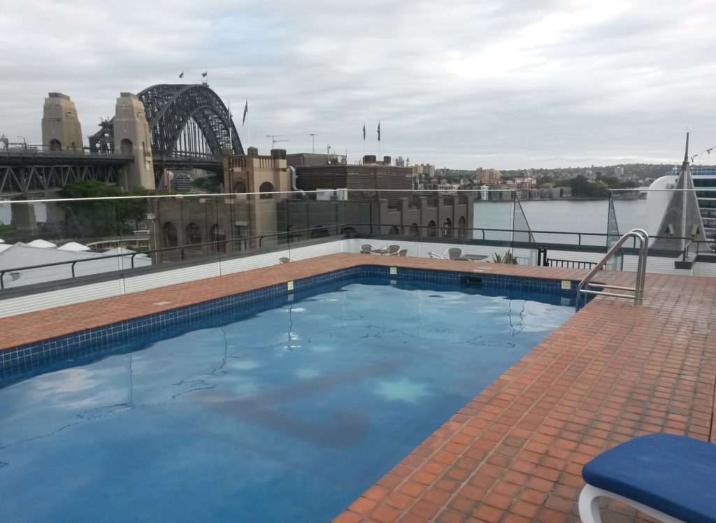 Holiday Inn Old Sydney Pool