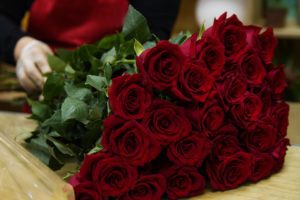 a bouquet of red roses