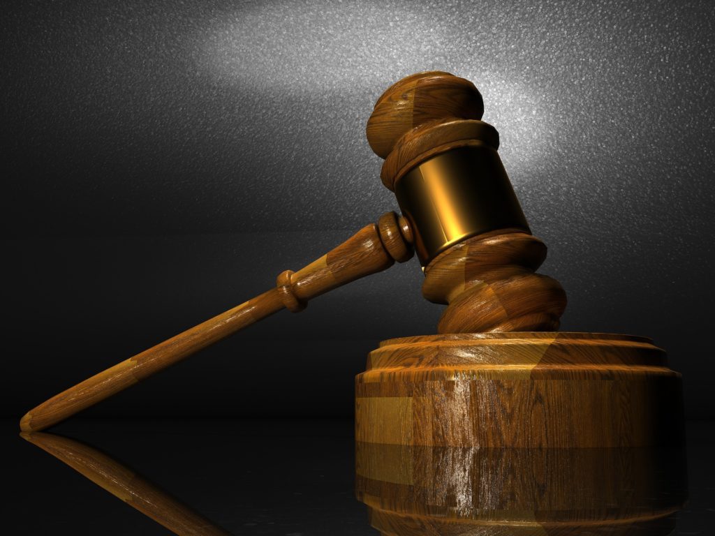 https://pixabay.com/en/law-justice-court-judge-legal-1063249/
