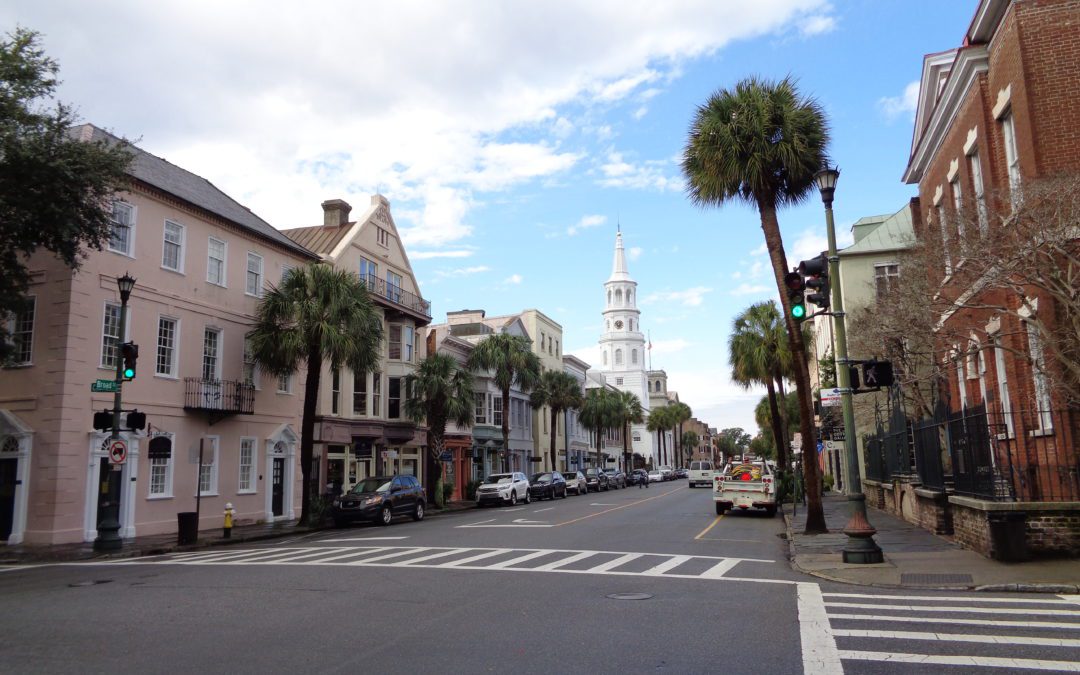 Wyndham “go free PLUS” experience perk: an awesome Charleston walking tour