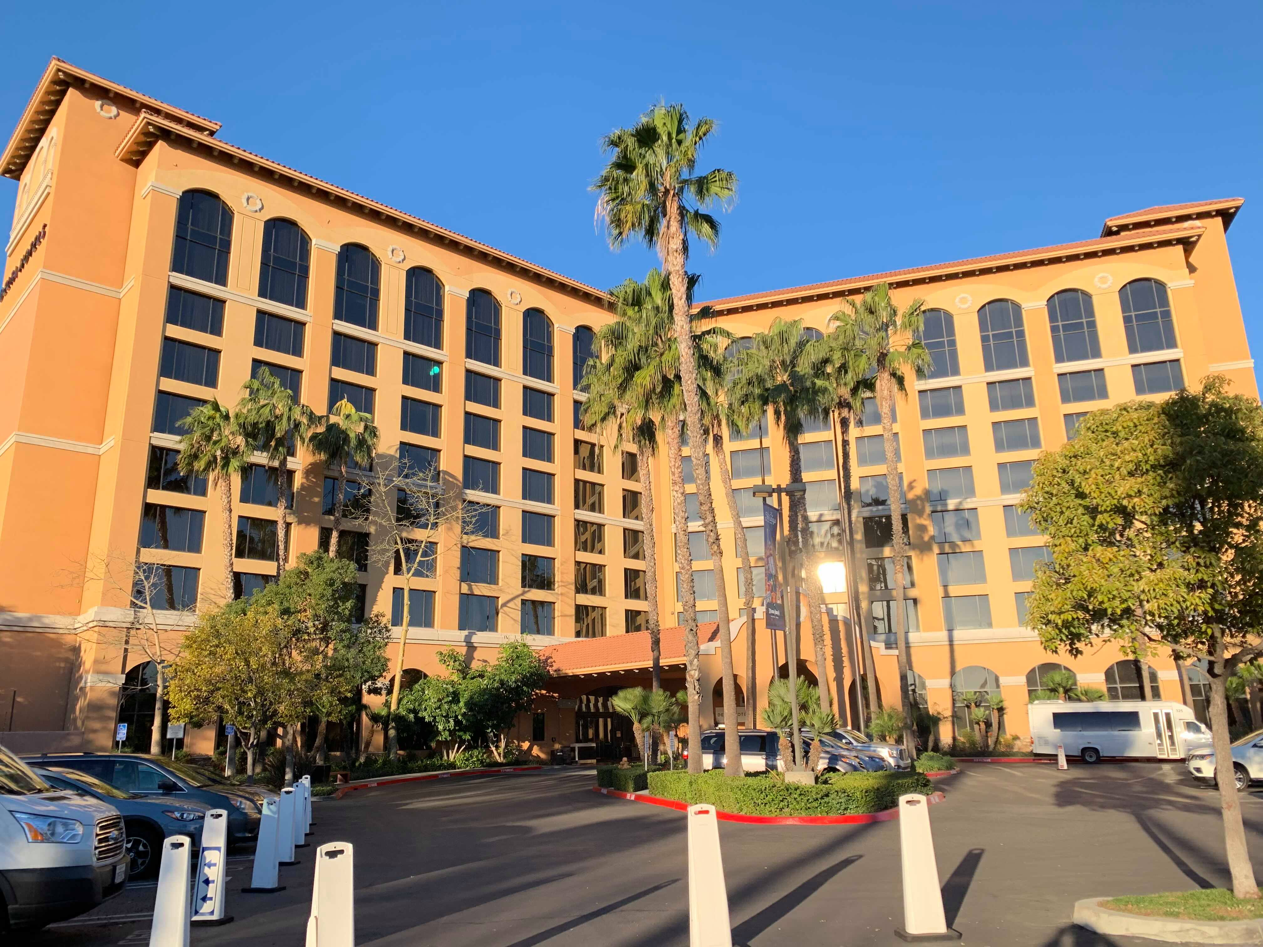 Review Near Disneyland Delta Hotels By Marriott Anaheim Garden