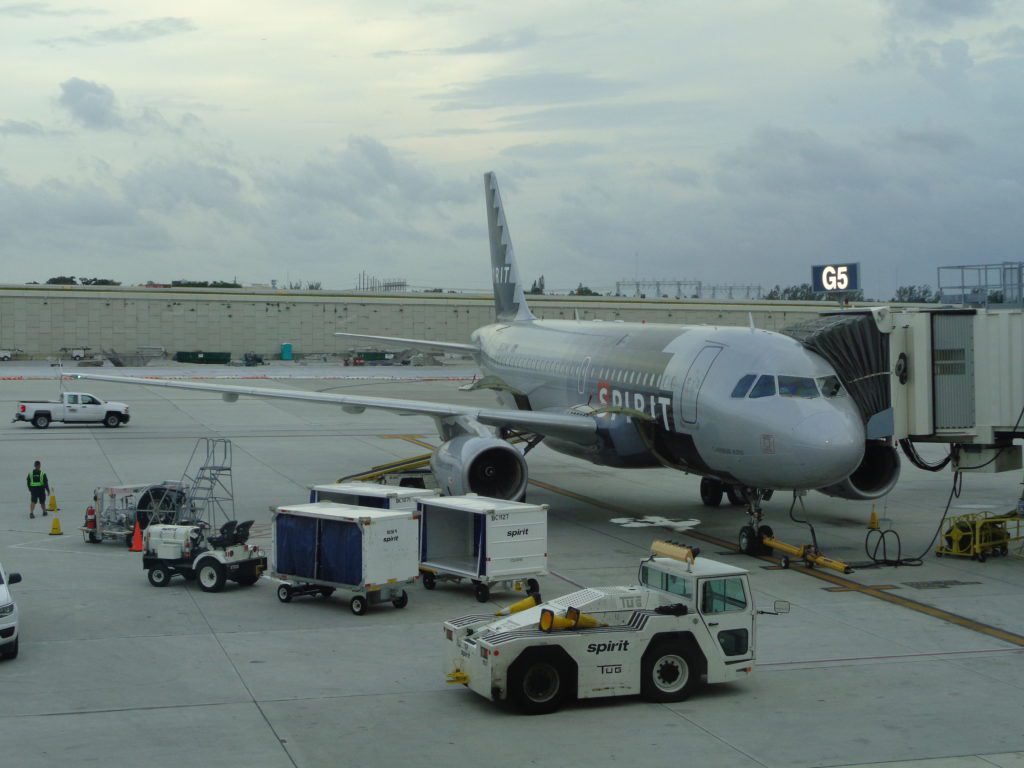 spirit airlines a319 fll airport