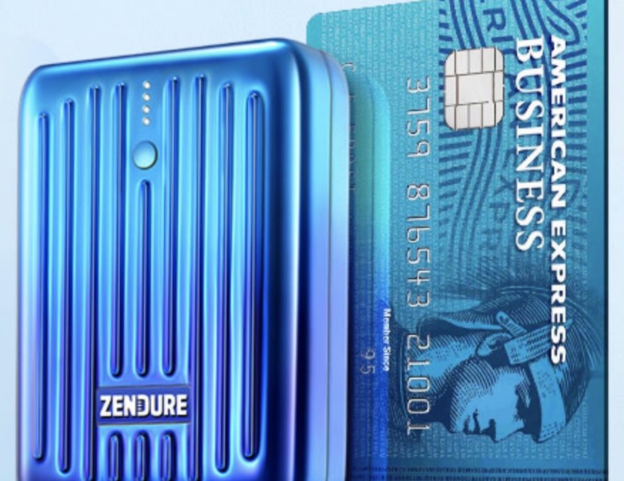 Kickstarter: SuperMini Credit Card Size 10,000mAh Power Bank