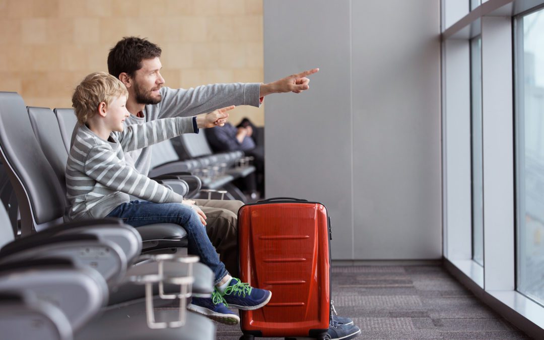 11 Tips to Survive a Flight with Kids
