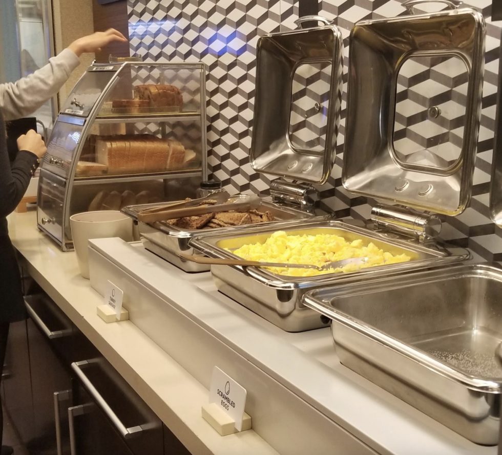 Holiday Inn Express Manhattan Times Square South Review Points with a