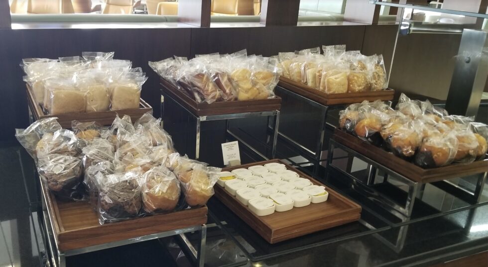 Etihad Lounge Abu Dhabi Terminal 3 Airport Lounge Review Points with