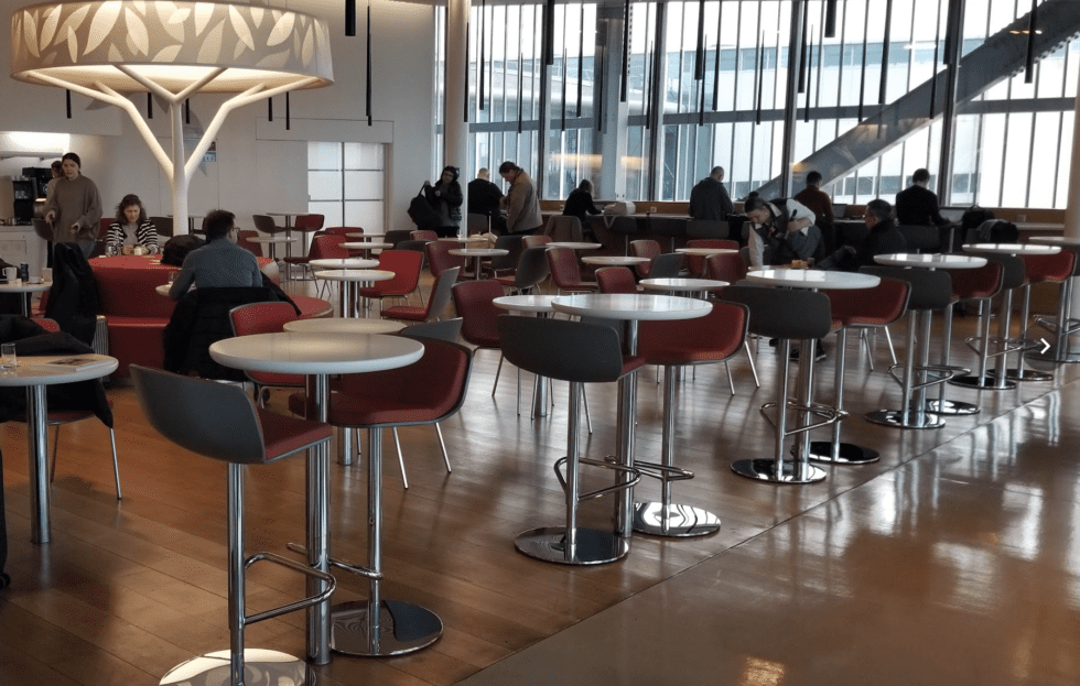 Air France Paris CDG Terminal E Gate M Lounge Review Points with a Crew