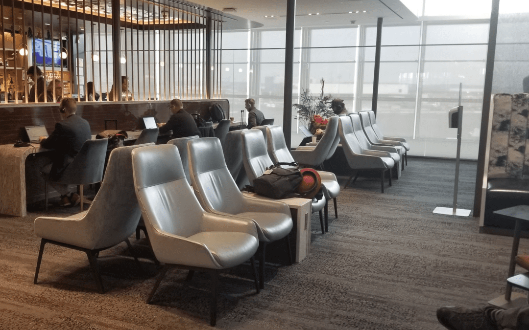 Intoxicated Man Steals Backpack From SkyClub (here’s how to prevent this from happening to you)