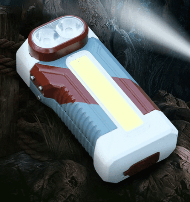 Kickstarter: Nikoko 9-in-1 Flashlight (Back By Wednesday)