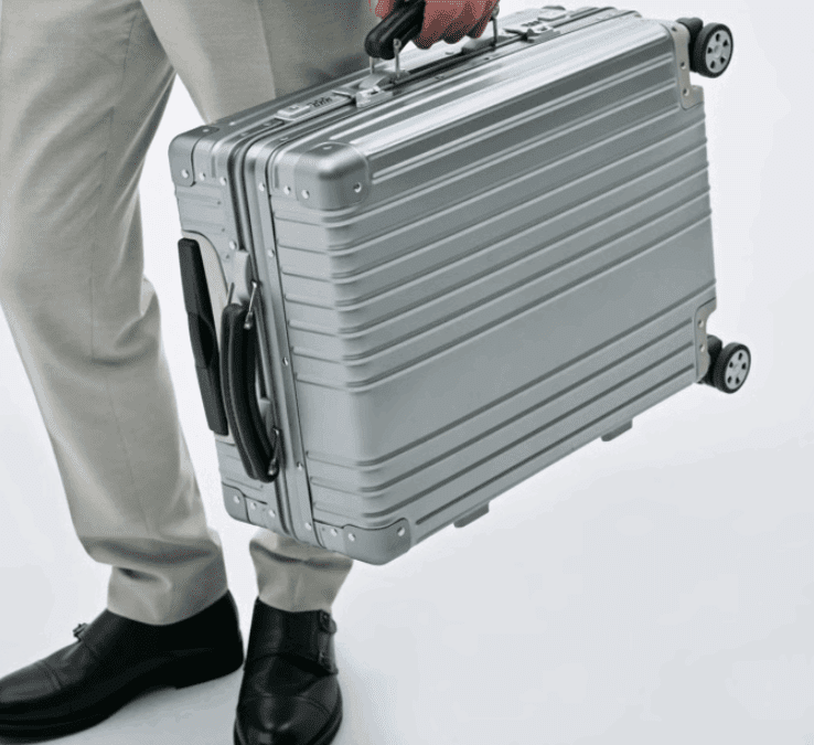 Kickstarter: AERIONN Forma Titanium Carry-On Luggage